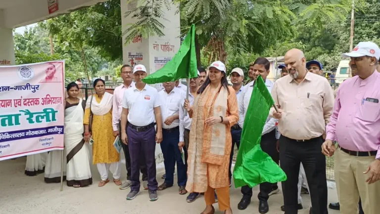 5b9f4d297ebd9f5db07744685cac81caef8480c5fe125dc32d082bc45bffeaa2.0