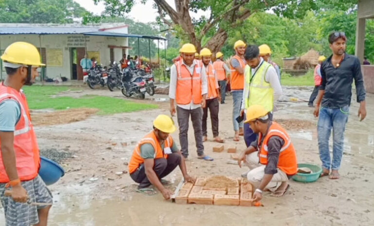 इजरायल और हमास के बीच चल रही जंग के बीच