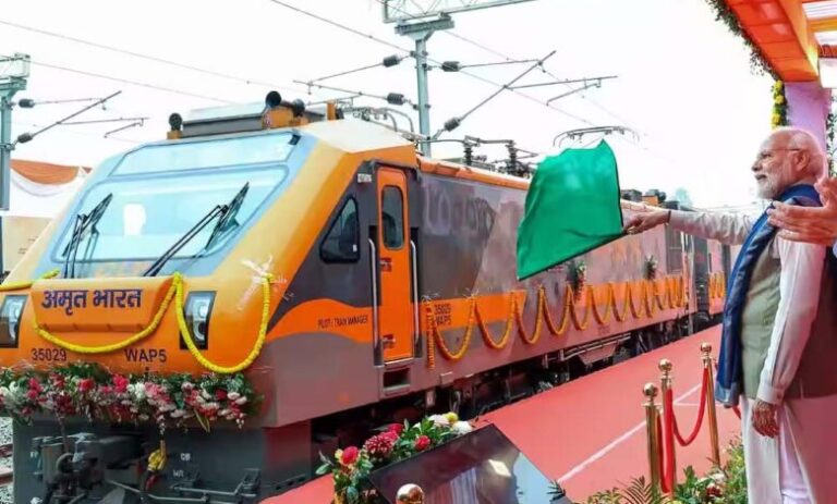 मोदी सरकार देश में एक साथ 100 अमृत भारत ट्रेनें