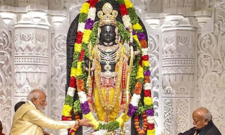 रामलला की 51 इंच ऊंची और 200 किलो के वजन
