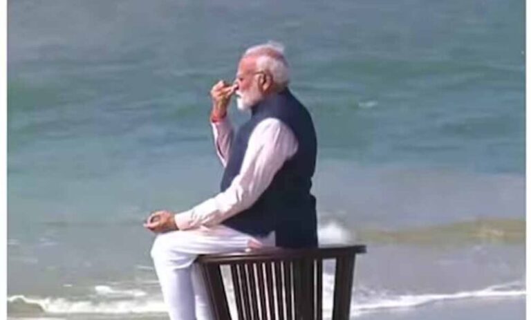 जहां बनाया गया था रामसेतु, वहां पहुंचे PM मोदी