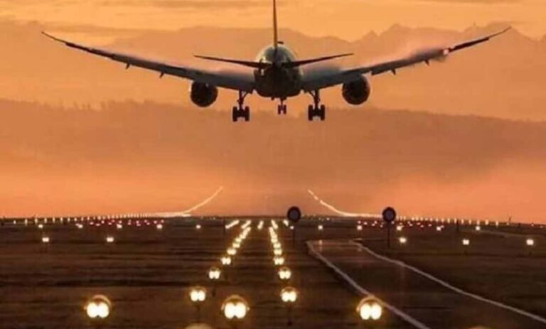 उड़ान सेवा को लेकर नया नोटिस जारी, दिल्ली एयरपोर्ट पर