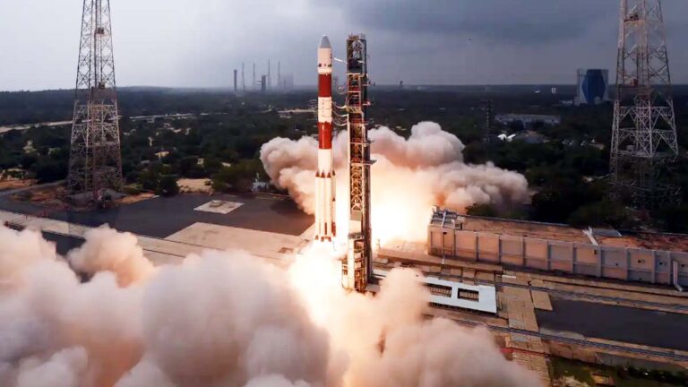 ISRO सफल... सूरज से मिलीं Aditya की नजरें, 5 महीने
