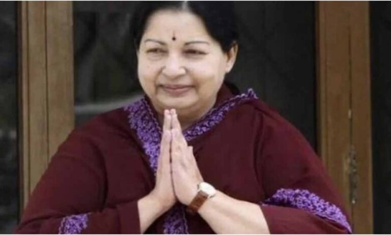 दिवंगत जे जयललिता के सोने और हीरे के आभूषणों को