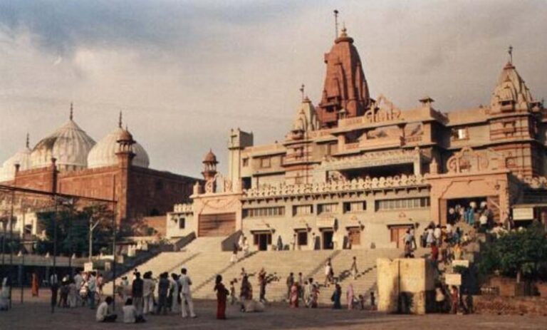 धमकी: बाबरी शहीद हो गई पर और मस्जिद नहीं शहीद