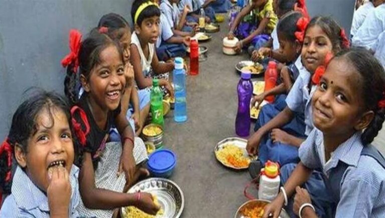 PM Poshan Yojana: सरकारी स्कूलों में मध्याह्न भोजन के लिए