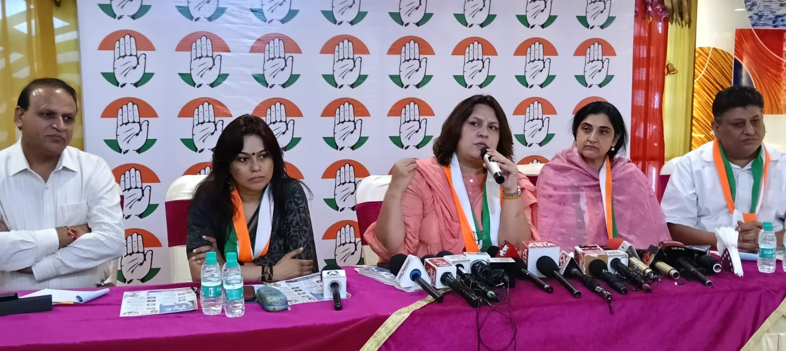 c38c2fed-2d05-4cc0-b8c0-0d7151d41b5d