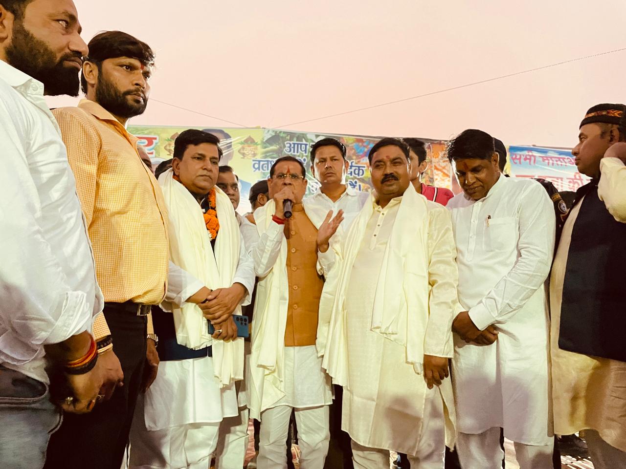 811a0fd6-e21e-4f9f-a6c7-93ca9789a98d