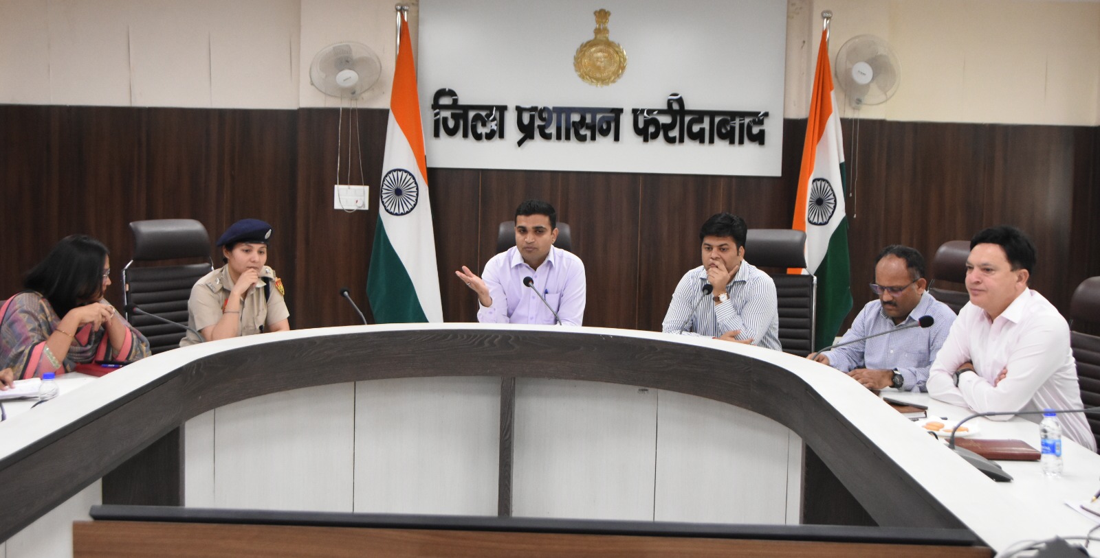 8cecf796-29b4-4573-8c3c-0982e7f37edc